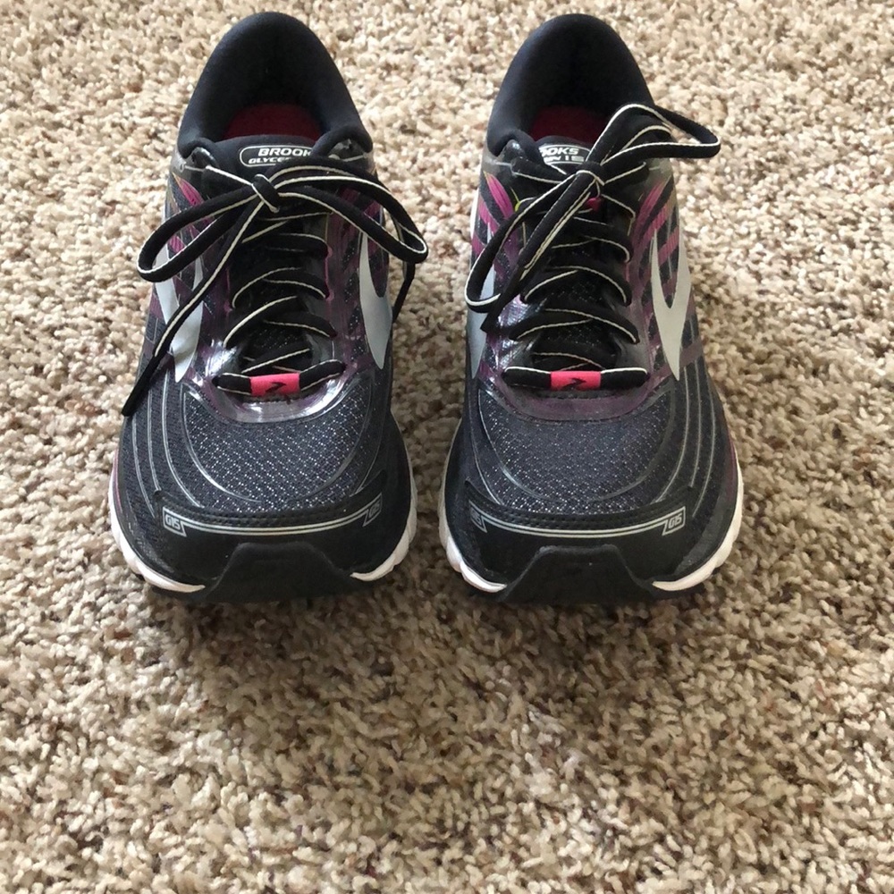 Brooks Glycerin 15 running shoes